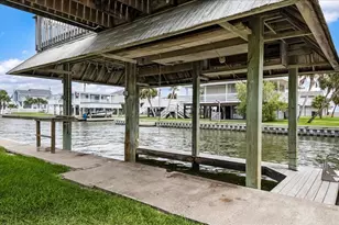 3719 Brewster Key, Galveston, TX 77554 - Photo 7