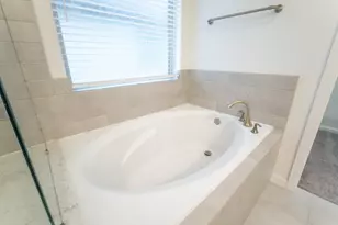 10709 Centre Forest Dr, Houston, TX 77043 - Photo 39