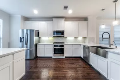 10709 Centre Forest Drive, Houston, TX 77043 - Photo 17