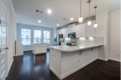 10709 Centre Forest Drive, Houston, TX 77043 - Photo 15