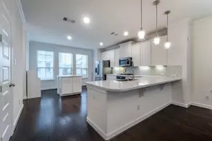 10709 Centre Forest Dr, Houston, TX 77043 - Photo 15