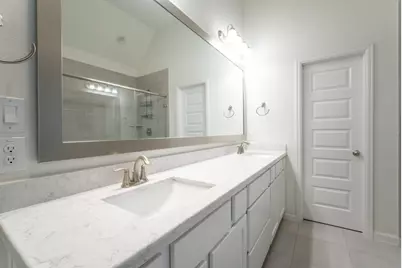 10709 Centre Forest Drive, Houston, TX 77043 - Photo 37