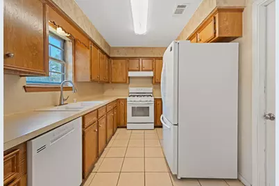 2505 Conquest Circle, Bryan, TX 77803 - Photo 9