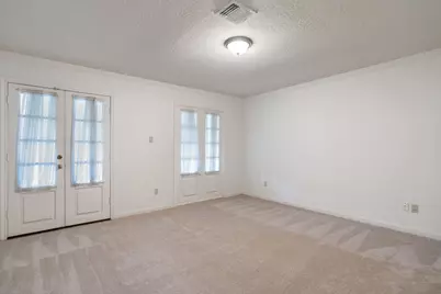 22 Thornhill Oaks Drive, Houston, TX 77015 - Photo 29