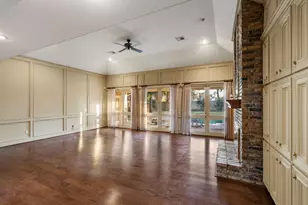22 Thornhill Oaks Dr, Houston, TX 77015 - Photo 17