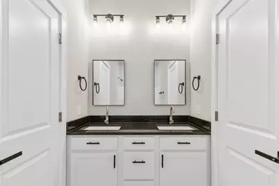 1504 Clay Street #B, Brenham, TX 77833 - Photo 15