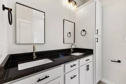 1504 Clay Street #B, Brenham, TX 77833 - Photo 27