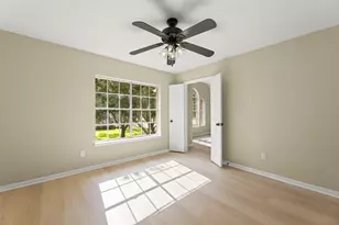 3230 Serene Oak Dr, Sugar Land, TX 77478 - Photo 9