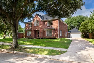 3230 Serene Oak Dr, Sugar Land, TX 77478 - Photo 3