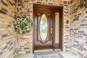 626 Longview Dr, Sugar Land, TX 77478 - Photo 3