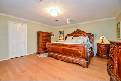 626 Longview Drive, Sugar Land, TX 77478 - Photo 25