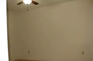 2750 Holly Hall St, Houston, TX 77054 - Photo 15