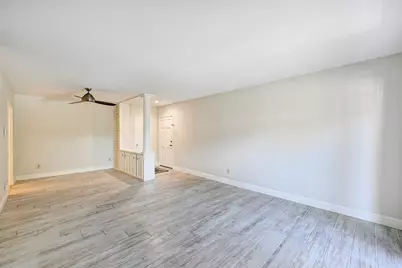 2230 S Piney Point Road #104, Houston, TX 77063 - Photo 3