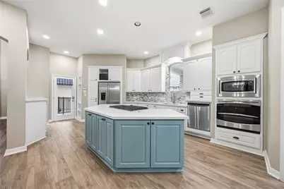 14003 Southern Spring Lane, Houston, TX 77044 - Photo 9