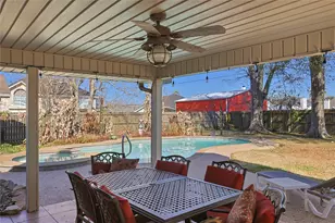 106 Mockingbird Ln, Bridge City, TX 77611 - Photo 19