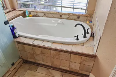 106 Mockingbird Lane, Bridge City, TX 77611 - Photo 15