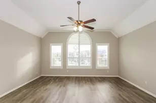 3607 Burning Palms Ct, Houston, TX 77042 - Photo 5