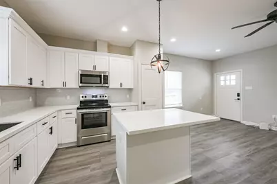 4405 Mallow Drive Street #A, Houston, TX 77051 - Photo 7