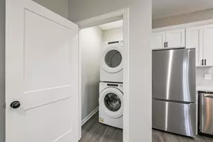4405 Mallow Dr St, Houston, TX 77051 - Photo 11