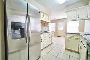 14835 Delbarton Dr, Houston, TX 77083 - Photo 13