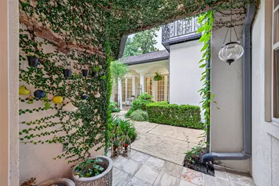 22 Frontenac Way, The Woodlands, TX 77382 - Photo 29