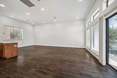 1316 Welch Street, Houston, TX 77006 - Photo 3