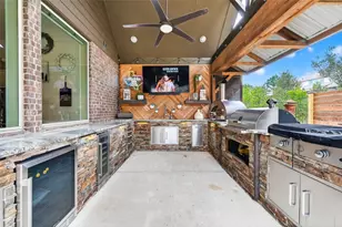 2038 Graystone Hills Dr, Conroe, TX 77304 - Photo 43