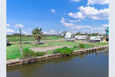 1295 N Crystal Beach Road, Crystal Beach, TX 77650 - Photo 17