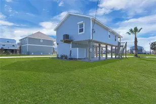 4023 Grayson Dr, Galveston, TX 77554 - Photo 23