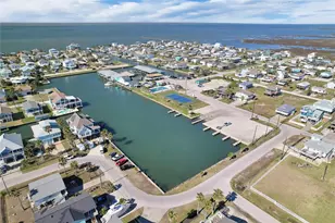 4023 Grayson Dr, Galveston, TX 77554 - Photo 35