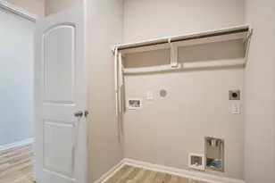 214 Montclaire Dr, West Columbia, TX 77486 - Photo 21