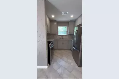 204 Forrest Trail, West Columbia, TX 77486 - Photo 7