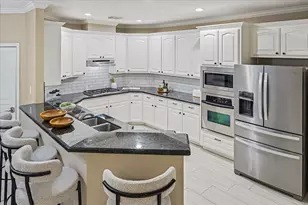 1327 Ella Pl, Houston, TX 77008 - Photo 3