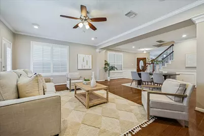 1327 Ella Place, Houston, TX 77008 - Photo 11