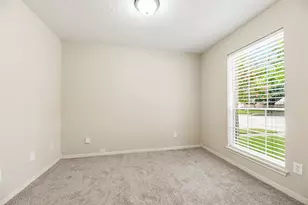 6931 Sandy Knolls Dr, Spring, TX 77379 - Photo 9