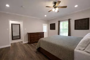15392 Paradise Point Dr, Willis, TX 77318 - Photo 19