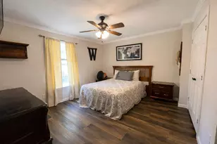 15392 Paradise Point Dr, Willis, TX 77318 - Photo 33