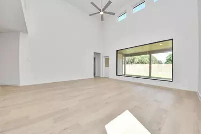 11631 Leafy Laurel Drive, Houston, TX 77066 - Photo 15