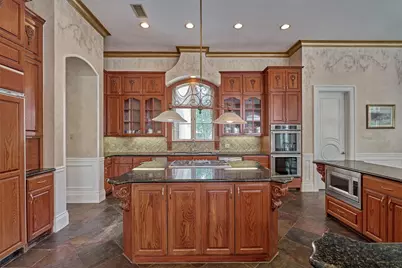 206 N Tranquil Path, The Woodlands, TX 77380 - Photo 29