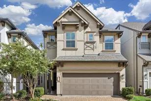 10608 Centre Glade Dr, Houston, TX 77043 - Photo 1