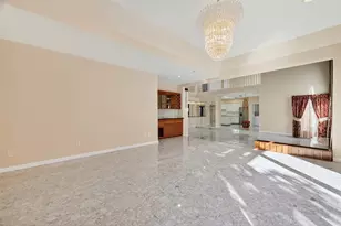 1698 Creekside Dr, Sugar Land, TX 77478 - Photo 13