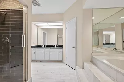 1698 Creekside Drive, Sugar Land, TX 77478 - Photo 39