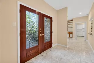 1698 Creekside Dr, Sugar Land, TX 77478 - Photo 5