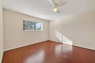 1698 Creekside Drive, Sugar Land, TX 77478 - Photo 27