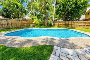 14619 Oxwick Cir, Houston, TX 77044 - Photo 43