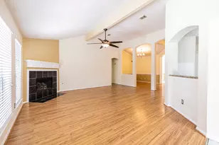 14619 Oxwick Cir, Houston, TX 77044 - Photo 29