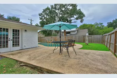 207 Burgundy Lane, League City, TX 77573 - Photo 37