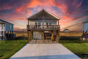 2285 E Lobster St, Crystal Beach, TX 77650 - Photo 35