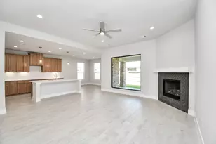 2097 Corn Thistle Wy, Magnolia, TX 77355 - Photo 17