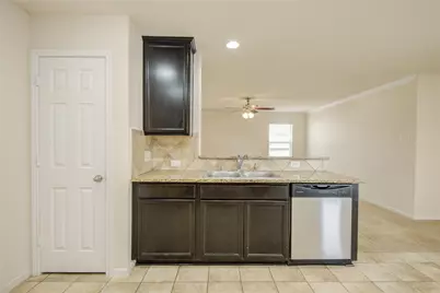 2111 Denridge Drive, Houston, TX 77038 - Photo 9
